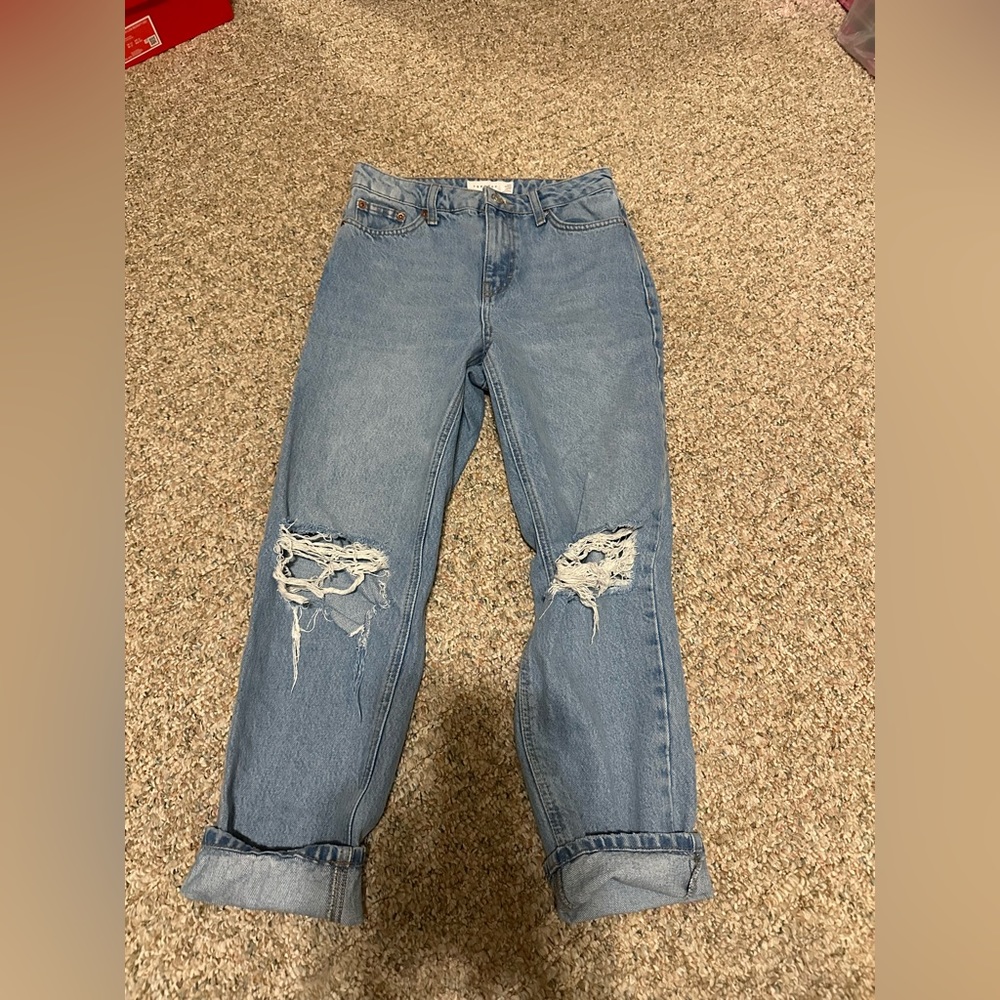 TOPSHOP mom jeans!